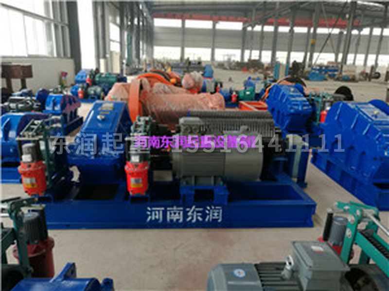 電動(dòng)卷揚(yáng)機(jī)